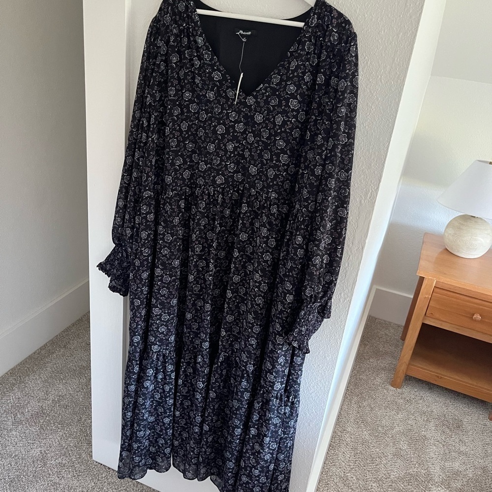 Madewell Black Floral Long Sleeve Dress - Picture 4 of 9